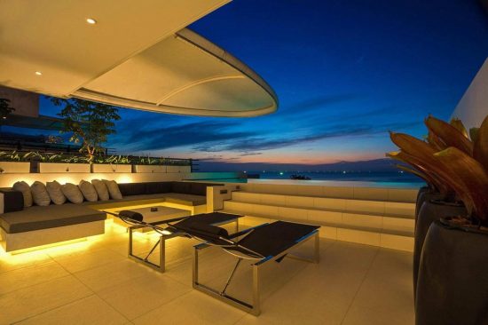 kata-rocks-luxury-resort-residence-phuket-1024x682