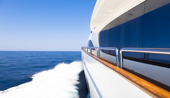 An online Superyacht Connectivity Survey has been instigated by Inmarsat the global, mobile satellite communications company.
