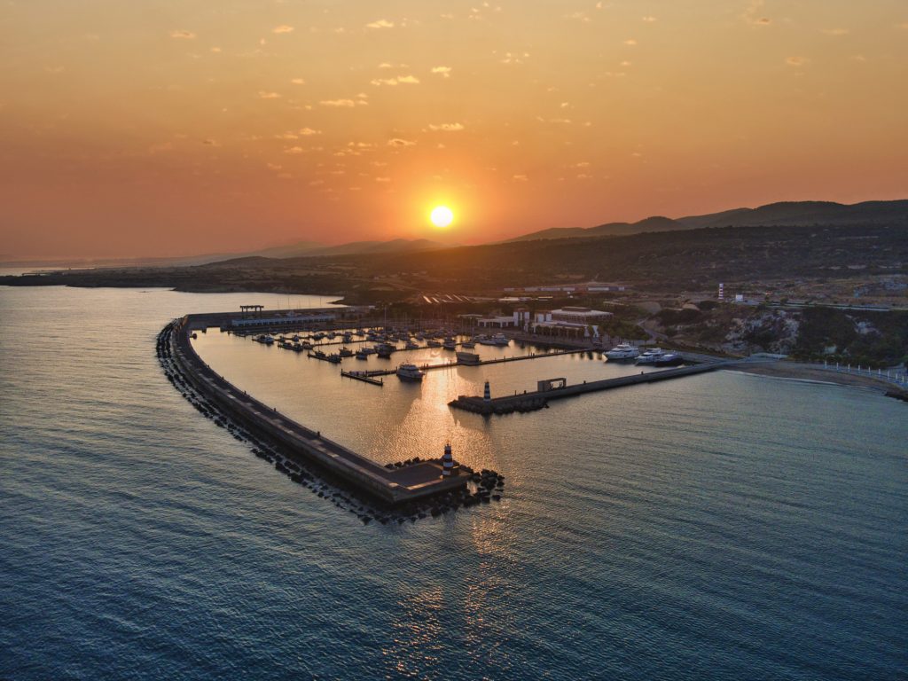 Visitors will discover a harmonious balance of style and modern facilities with an authenticity that remains true to the peace, natural beauty and culture of North Cyprus.