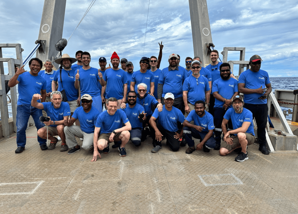 On board MV Silver Star sailing off the coast of Lorengau, Manus Island, The Interstellar Expedition has used the vessel as its primary operations platform during the search. 
