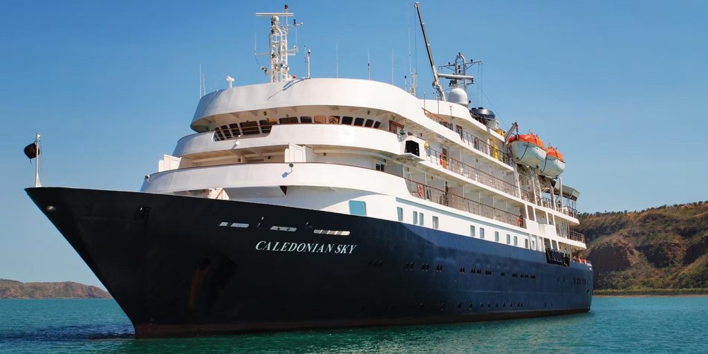 By introducing Caledonian Sky to their fleet Captain Cook Cruises Fiji is heralding a new era of small ship luxury expedition cruising in Fiji. 